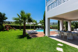 The villa offers privacy and tranquility!
