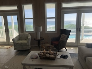 Great Room overlooking the pool and Ocean