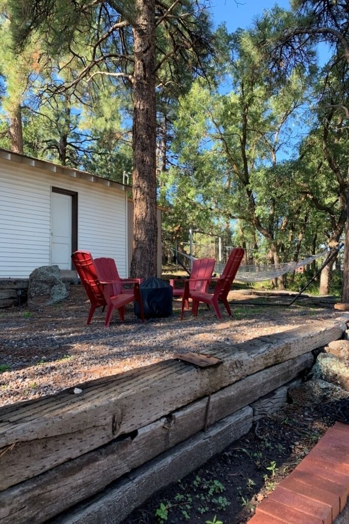 Hillside Cottage In The Pines With Great Views