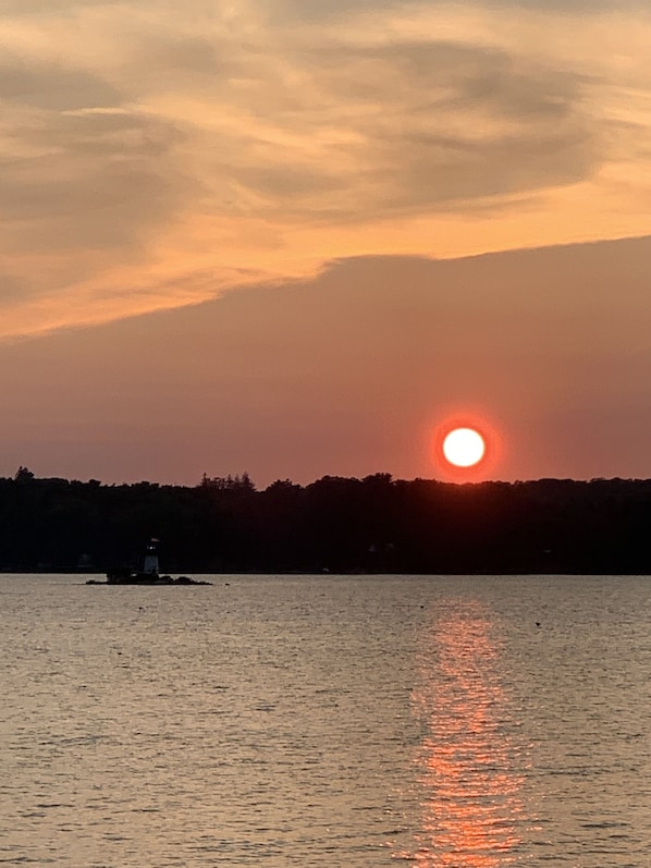 Beautiful sunsets, ladies delight lighthouse