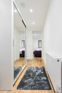 Apartment-Superior-Private Bathroom-City View-superior  apartments