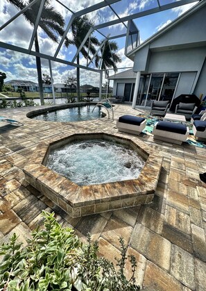 “Alexa, turn on the hot tub!” That’s all it takes to be relaxing.