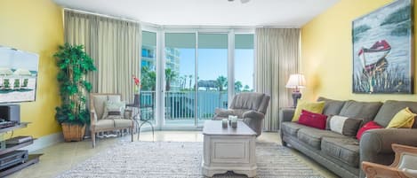 Caribe Resort B209 Living Room