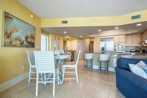 Caribe Resort B316 Dining Room