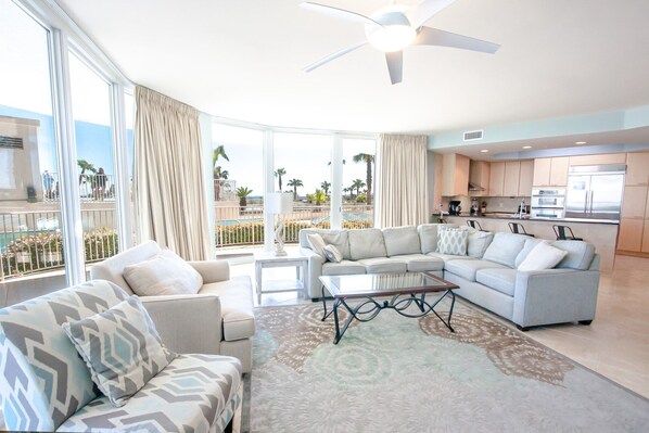 Caribe Resort C210 Living Room