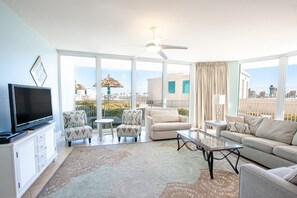 Caribe Resort C210 Living Room