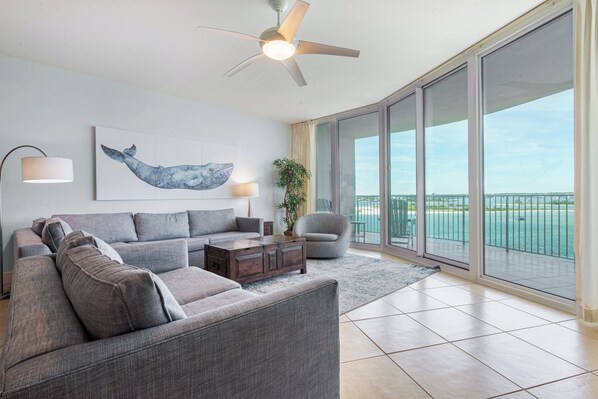 Caribe Resort C603 Living Room