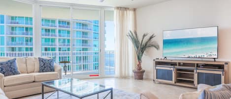 Caribe Resort C716 Living Room