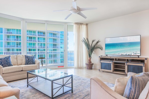 Caribe Resort C716 Living Room