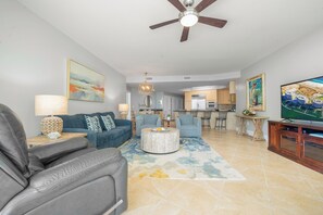 Caribe Resort C1008 Living Room
