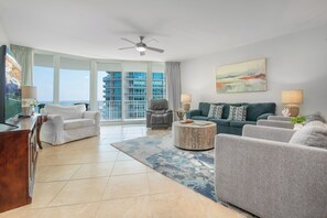 Caribe Resort C1008 Living Room