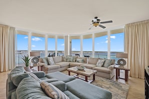 Caribe Resort DPH07 Living Room