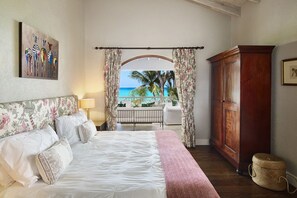 Master bedroom with Caribbean Sea views!