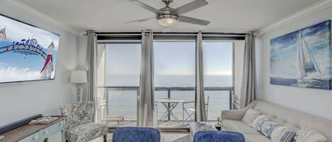 Living Area and Slider to Ocean Front Balcony