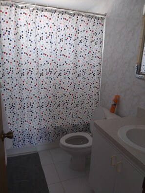 2nd bathroom 