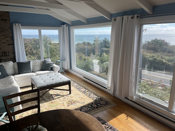 Great Room overlooking the beach and ocean