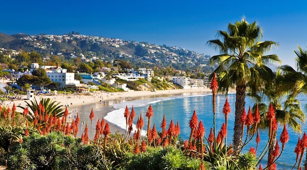 Laguna main Beach is a 4 minute drive