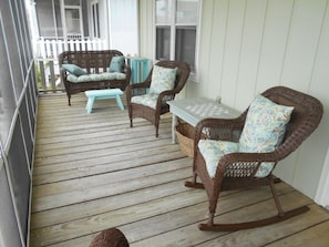 Streetside Screened Porch