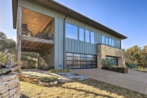 Exterior | Private Entrance | Private Covered Deck & Patio