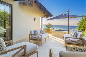 Upstairs hot tub terrace