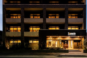 Front of property – evening/night