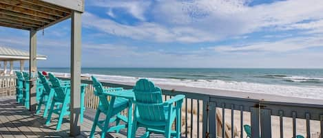 Lower Oceanfront Deck