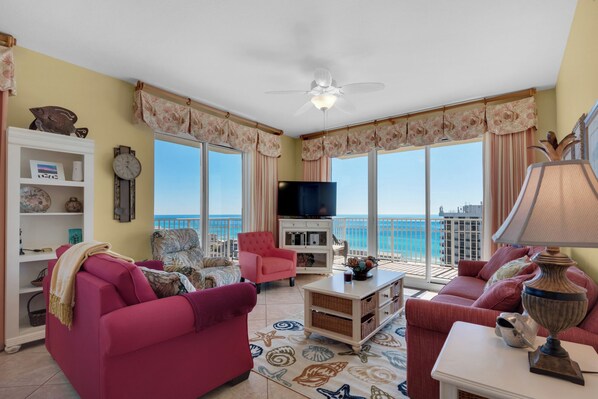 Ariel Dunes 1701 -Living Room HD/TV