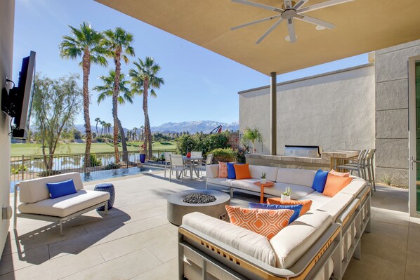 Palm Springs Vacation Rental | 3BR | 3BA | 2,600 Sq Ft | Private House