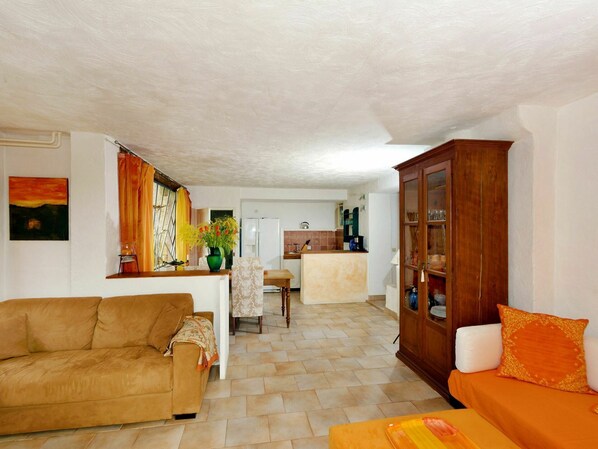 Bilderrahmen, Möbel, Couch, Gebäude, Orange, Pflanze, Tabelle, Komfort, Interior Design, Holz