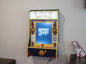 Pac-Man with 10 games!