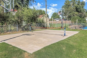 Pickleball & basketball!