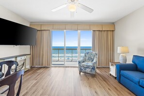 Living Area with Gulf Views