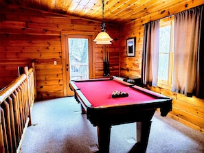 Pool table