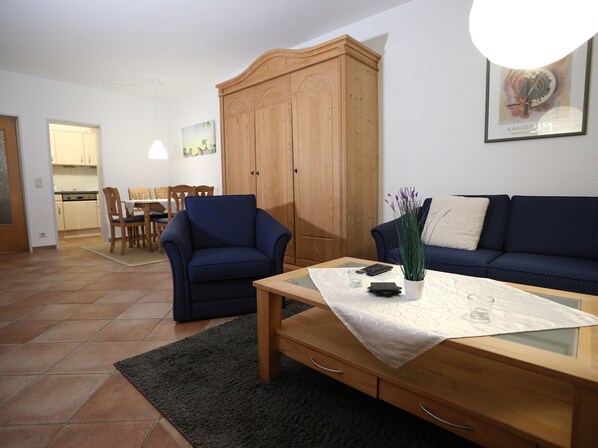 Ferienwohnung 3, 47 qm, 1 Wohn-/Schlafzimmer, Terrasse, max. 4 Personen