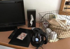Room amenities and amenities