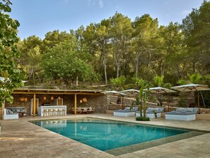 Can-Geco-6-Ibiza-2024-Pool by evening 1