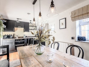 Kitchen/diner | Willow Cottage, Helhougton, near Fakenham