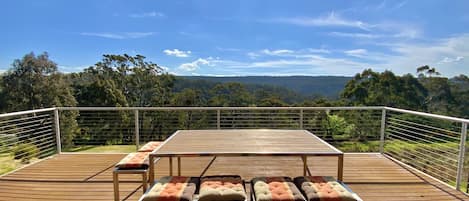 Decking Views of Wombat Forest