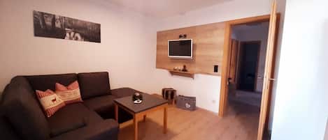 Ferienwohnung 4 Personen Balkon-20201230_123121.jpg