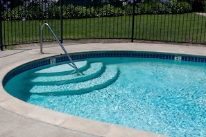 Outdoor swimming pool