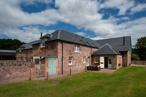 Dryburgh Steading Three - external