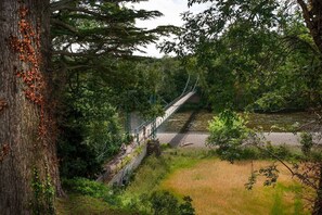 Dryburgh Steading Four - the bridge over the River Tweed offers easy walking access to St. Boswells