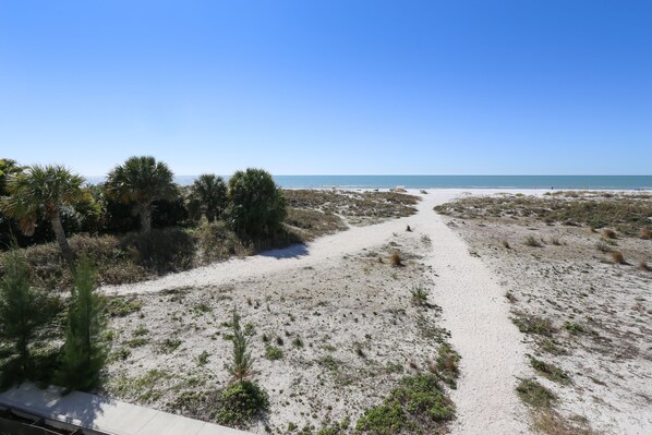 Direct Beach Access Path