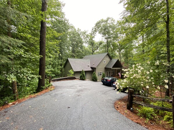 Welcome Home - Driveway- Front