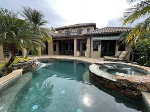 Salt Water pool and Spa overlooking Dock and canal that leads to Gordon Pass.