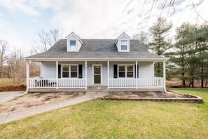 Adorable creekside home on a quiet cul-de-sac in a great central location.