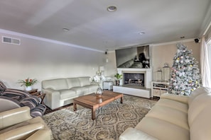 Living Room | 1st Floor | Free WiFi | Massage Chair