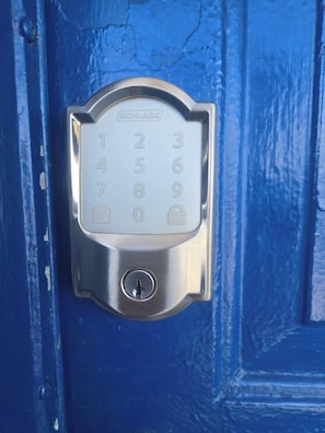 Keyless Entry: this will be the last 4 of your phone number.