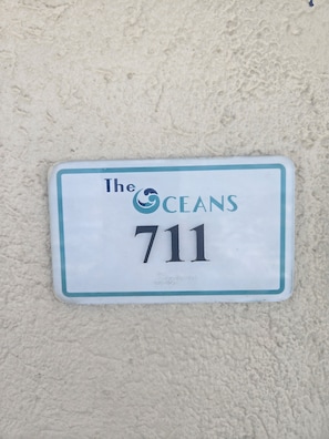 You will be staying in Unit 711. 