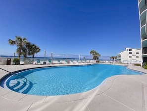 Heated Pool, Hot Tub, Kiddie Pool, Tiki Bar